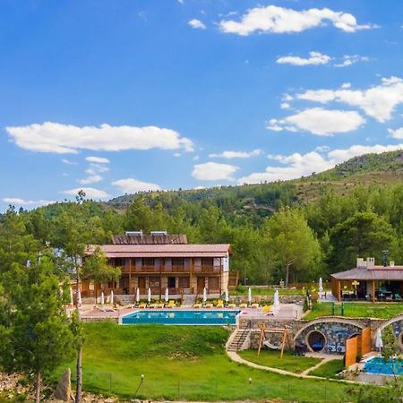 אנטליה Maison Green Hill Hobbit Villas & Boutique Hotel מראה חיצוני תמונה