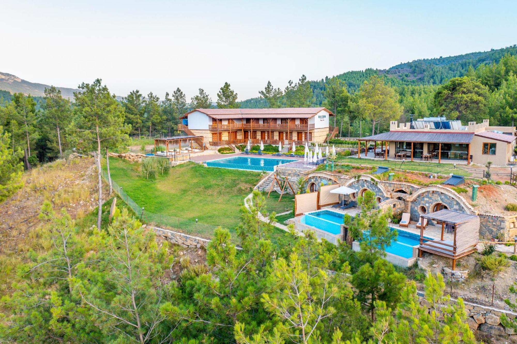 אנטליה Maison Green Hill Hobbit Villas & Boutique Hotel מראה חיצוני תמונה